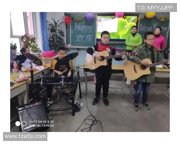 足球明星跨界挑战好莱坞拍电影展现多才多艺新风采